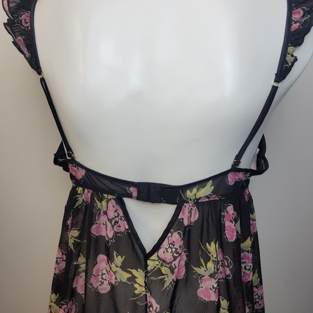 Victoria's secret lingerie sleepwear - Picture 4 of 7